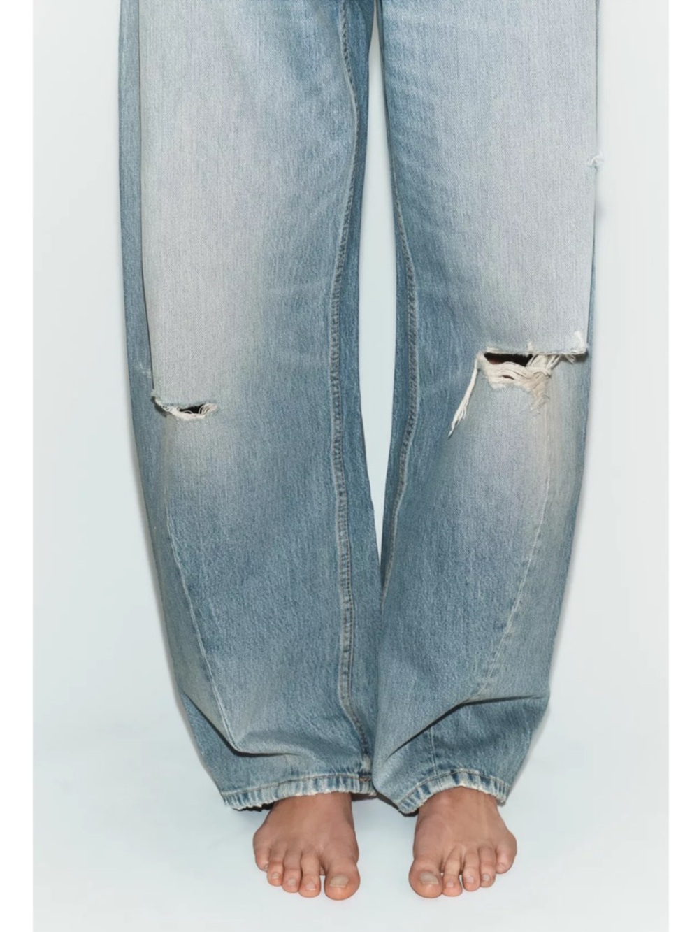 Zara TRF MID-RISE BAGGY
BALLOON JEANS - Picture 4 of 12